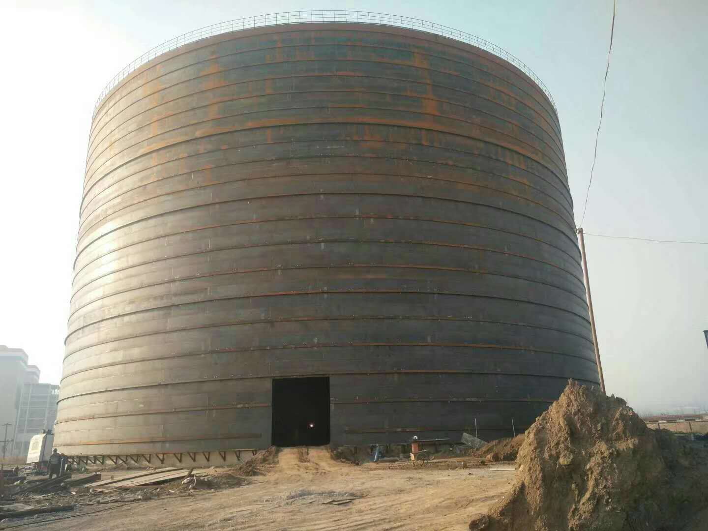 洛隆承建大型钢板库的好处及原理